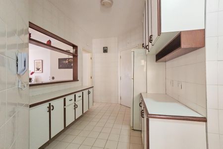 Apartamento para alugar com 110m², 3 quartos e 2 vagas Apartamento para alugar com 110m², 3 quartos e 2 vagasCozinha