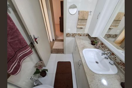 Apartamento à venda com 100m², 3 quartos e 1 vagaBanheiro 2