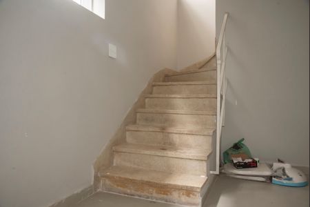 Casa para alugar com 183m², 3 quartos e 2 vagasSala