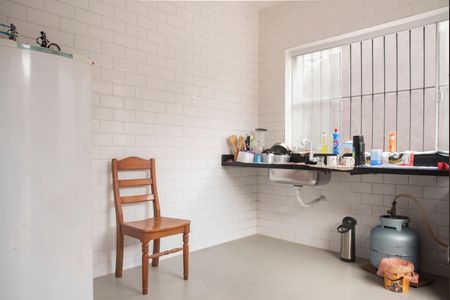 Casa para alugar com 183m², 3 quartos e 2 vagasCozinha