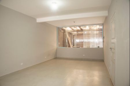 Casa para alugar com 183m², 3 quartos e 2 vagasSala