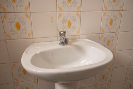 Casa para alugar com 183m², 3 quartos e 2 vagasBanheiro 1