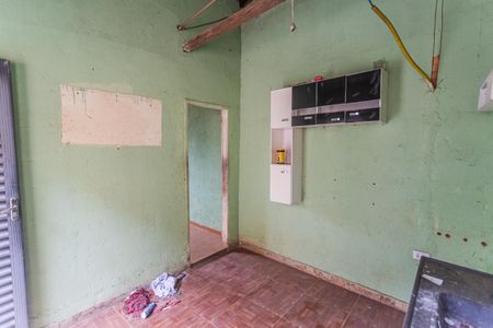 Casa à venda com 300m², 3 quartos e 2 vagasCozinha da Casa dos Fundos