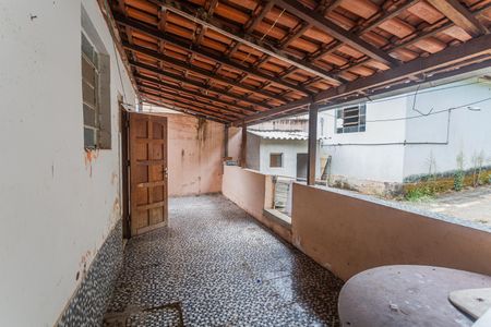Casa à venda com 300m², 3 quartos e 2 vagasÁrea de Serviço