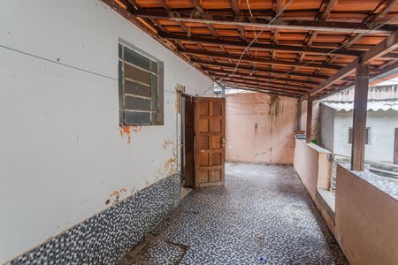Casa à venda com 300m², 3 quartos e 2 vagasÁrea de Serviço