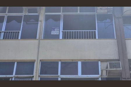 Apartamento para alugar com 34m², 1 quarto e 1 vaga Apartamento para alugar com 34m², 1 quarto e 1 vagaPlaca