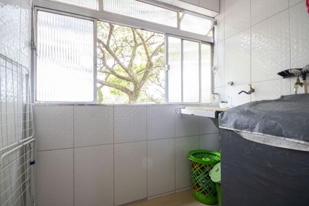 Apartamento para alugar com 58m², 2 quartos e 1 vagaÁrea de Serviço