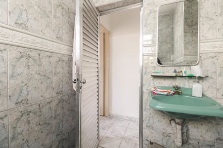 Casa à venda com 120m², 3 quartos e 2 vagasBanheiro Social