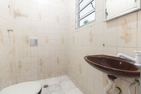 Casa à venda com 120m², 3 quartos e 2 vagasBanheiro Social 2