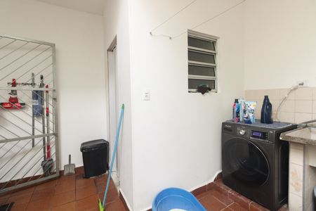 Casa à venda com 120m², 3 quartos e 2 vagasÁrea de Serviço