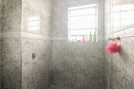 Casa à venda com 120m², 3 quartos e 2 vagasBanheiro Social