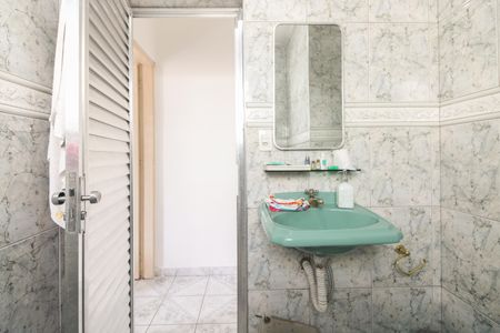 Casa à venda com 120m², 3 quartos e 2 vagasBanheiro Social