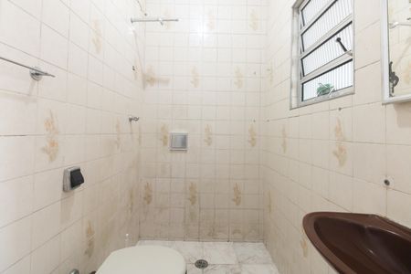 Casa à venda com 120m², 3 quartos e 2 vagasBanheiro Social 2