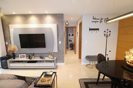 Apartamento à venda com 66m², 2 quartos e 1 vagaSala