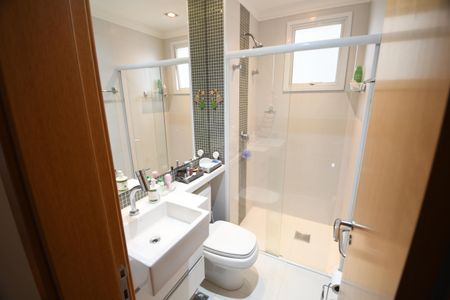 Apartamento à venda com 132m², 3 quartos e 2 vagasBanheiro Social