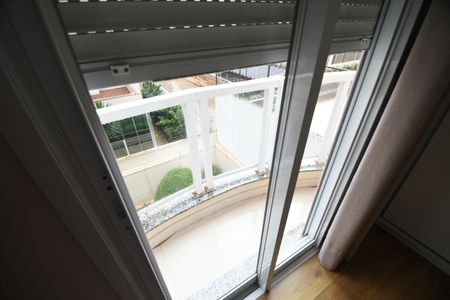 Quarto 1 - Suíte Sacada de apartamento à venda com 3 quartos, 132m² em Cambuí, Campinas