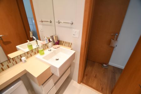 Apartamento à venda com 132m², 3 quartos e 2 vagasBanheiro - Suíte