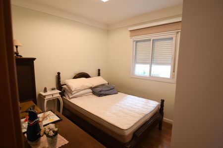 Apartamento à venda com 132m², 3 quartos e 2 vagasQuarto 2