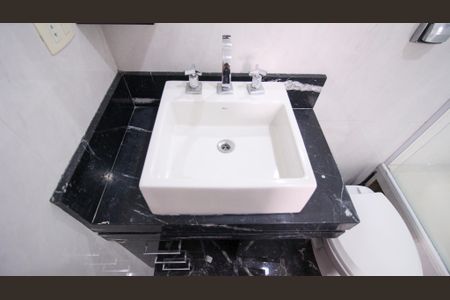 Casa à venda com 227m², 3 quartos e 5 vagas