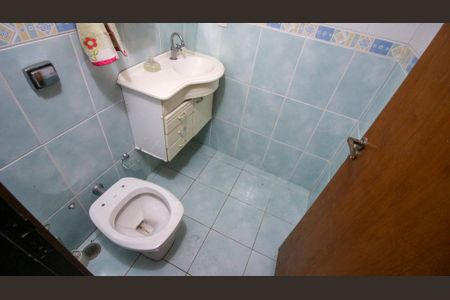 Casa à venda com 227m², 3 quartos e 5 vagas