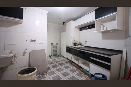 Casa à venda com 227m², 3 quartos e 5 vagas