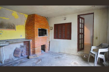 Casa à venda com 119m², 3 quartos e 1 vaga Casa à venda com 119m², 3 quartos e 1 vagaChurrasqueira