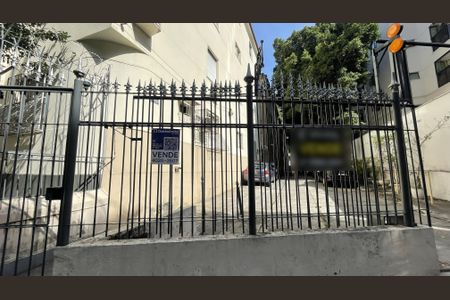 Apartamento à venda com 76m², 2 quartos e sem vagaFachada