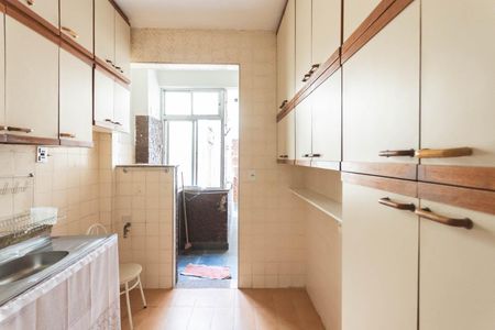 Apartamento à venda com 76m², 2 quartos e sem vagaCozinha