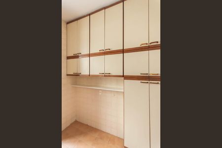 Apartamento à venda com 76m², 2 quartos e sem vagaCozinha