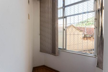 Apartamento à venda com 76m², 2 quartos e sem vagaSala