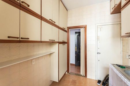 Apartamento à venda com 76m², 2 quartos e sem vagaCozinha