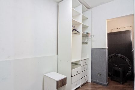 Casa à venda com 2 quartos, 160m² em Vila Carbone, São Paulo