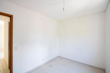 Quarto 1 de apartamento para alugar com 2 quartos, 57m² em Vila Lutécia, Santo André
