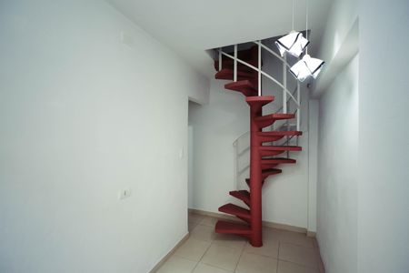 Sala de casa à venda com 2 quartos, 60m² em Vila Cristalia, São Paulo