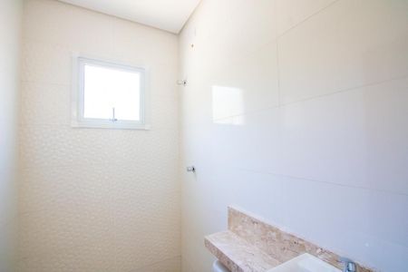 Apartamento para alugar com 50m², 2 quartos e 1 vaga Apartamento para alugar com 50m², 2 quartos e 1 vagaBanheiro social