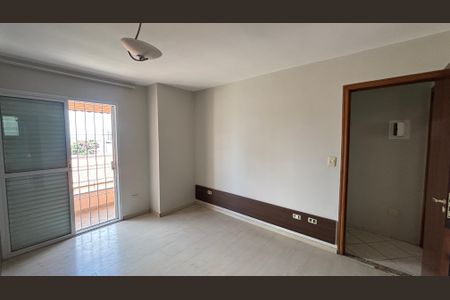 Casa para alugar com 106m², 4 quartos e 2 vagas Casa para alugar com 106m², 4 quartos e 2 vagasSuite