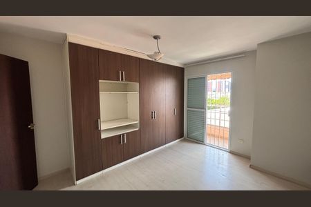 Casa para alugar com 106m², 4 quartos e 2 vagas Casa para alugar com 106m², 4 quartos e 2 vagasSuite