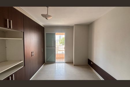 Casa para alugar com 106m², 4 quartos e 2 vagas Casa para alugar com 106m², 4 quartos e 2 vagasSuite