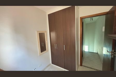 Casa para alugar com 106m², 4 quartos e 2 vagas