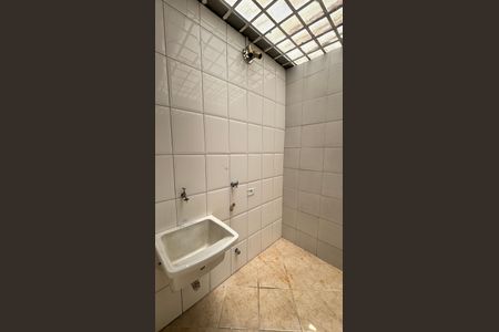 Casa para alugar com 106m², 4 quartos e 2 vagas Casa para alugar com 106m², 4 quartos e 2 vagasÁrea de Serviço