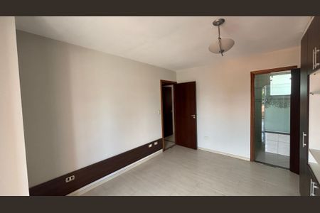 Casa para alugar com 106m², 4 quartos e 2 vagas Casa para alugar com 106m², 4 quartos e 2 vagasSuite