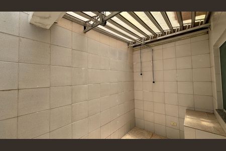 Casa para alugar com 106m², 4 quartos e 2 vagas Casa para alugar com 106m², 4 quartos e 2 vagasÁrea de Serviço