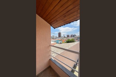 Casa para alugar com 106m², 4 quartos e 2 vagas Casa para alugar com 106m², 4 quartos e 2 vagasSuite Varanda