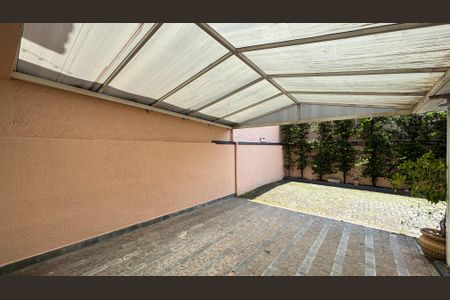 Casa para alugar com 106m², 4 quartos e 2 vagas Casa para alugar com 106m², 4 quartos e 2 vagasGaragem