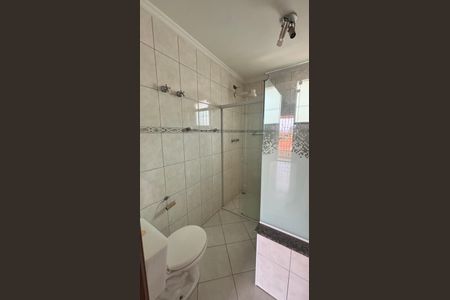 Casa para alugar com 106m², 4 quartos e 2 vagas Casa para alugar com 106m², 4 quartos e 2 vagasBanheiro da Suíte