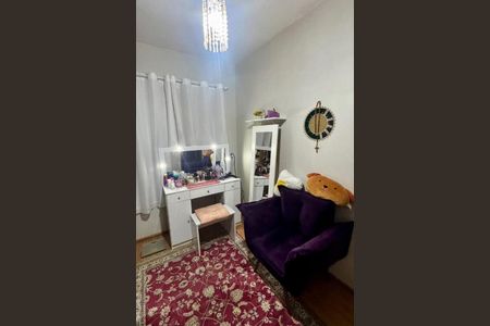 Casa à venda com 3 quartos, 99m² em Vila Carrão, São Paulo