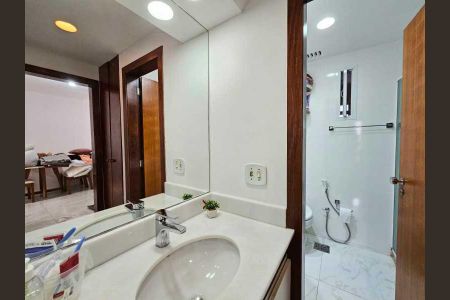 Apartamento à venda com 47m², 1 quarto e 1 vaga