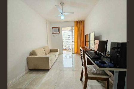 Apartamento à venda com 47m², 1 quarto e 1 vaga