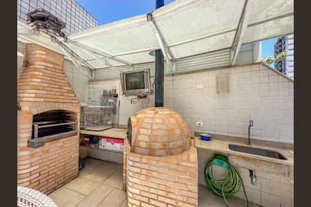 Apartamento à venda com 230m², 3 quartos e 2 vagasCobertura