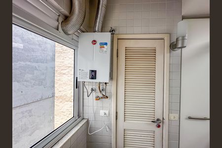 Apartamento à venda com 230m², 3 quartos e 2 vagasÁrea de Serviço